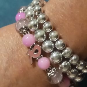 3 breast cancer awareness glass beads bracelet with toggle and 2 expandable